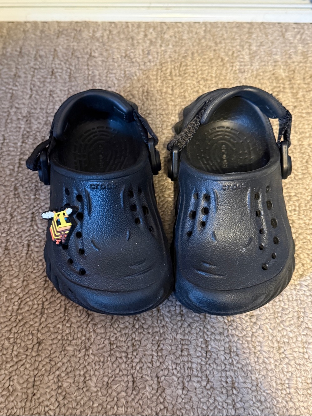 CROCS Kids Black Echo Clog